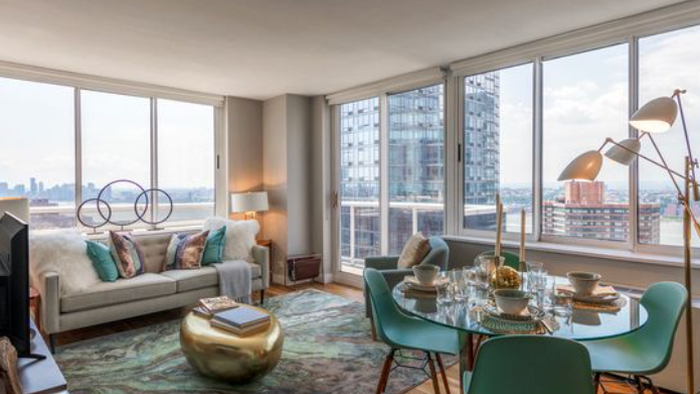 NextImg:Tough Luck For NYC Apartment Hunters: Bargains Scarce As Rents Hover Near Record Highs