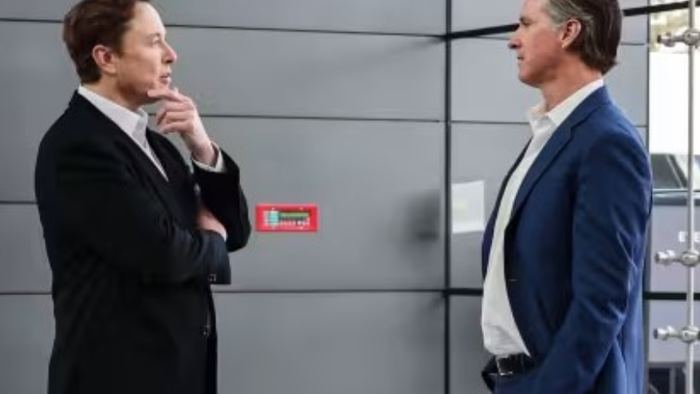 NextImg:"I'm With Elon": Gavin Newsom Unexpectedly Backs SpaceX In California Lawsuit Against Rogue Democrats