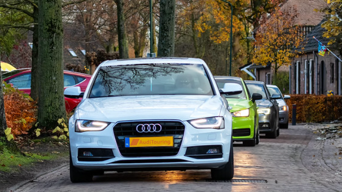 NextImg:"In Crisis Mode": EU Automakers Slide Into First Sales Slump In Two Years