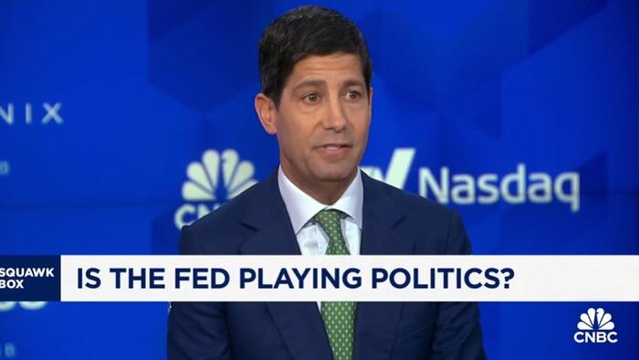 NextImg:"Maybe They're Not Data-Dependent..." - Former Governor Questions Fed's 'Independence'