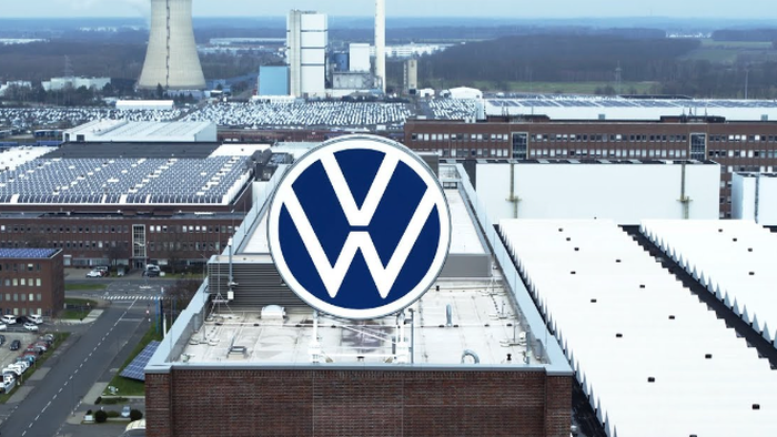 NextImg:"This Is Starvation": VW Union Head Warns 3 Plants Closing, Thousands In Layoffs, Amid Auto Crisis