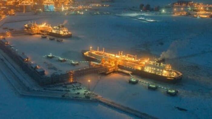 NextImg:Russia Appears To Use Dubai-Based Firm To Expand Shadow LNG Fleet