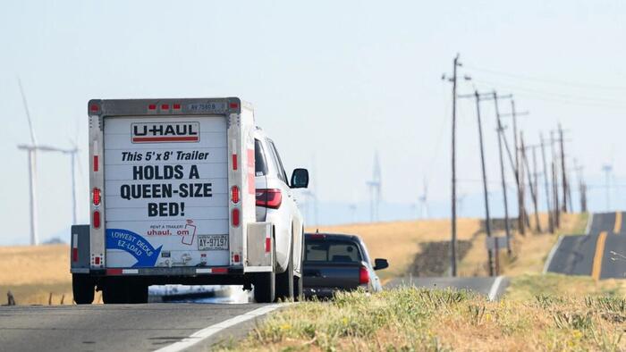 NextImg:California Continues To See Negative Net Domestic Migration