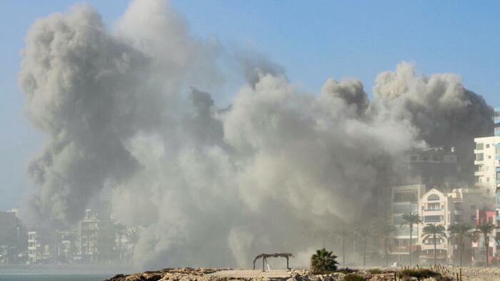NextImg:Huge Israeli Strikes Overwhelm Lebanon's Tyre After Citizens Warned To Evacuate