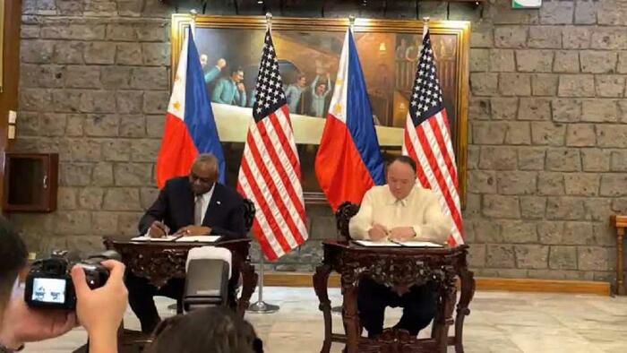 NextImg:China Fumes As US, Philippines Sign New Intelligence-Sharing & Defense Deal