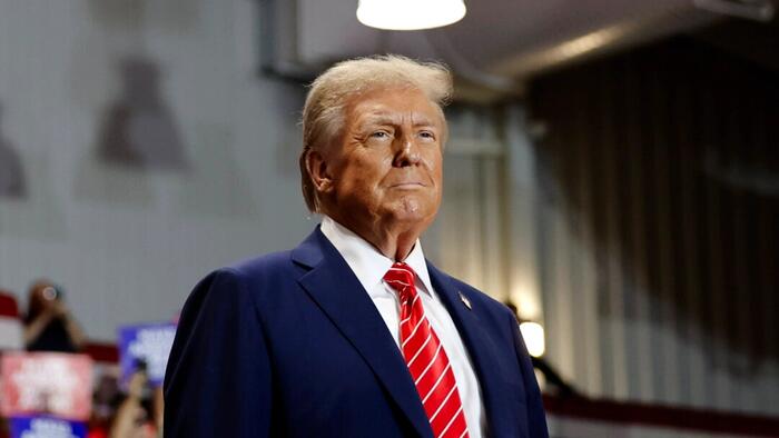 NextImg:NBC Airs Trump Message After Harris Saturday Night Live Appearance