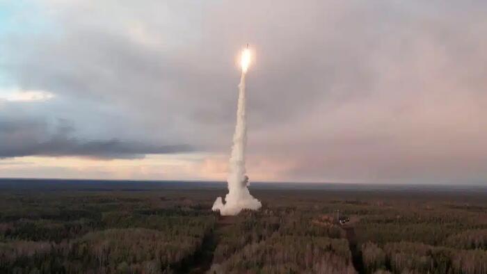 NextImg:Russian State Media: 'How Fast Can Oreshnik Missile Hit US Bases Across The World?'