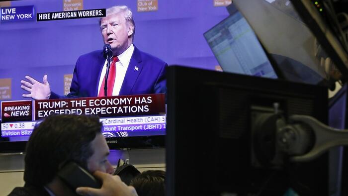 NextImg:Futures Rise As Trumpflation Trades Slide One Day Before The Election