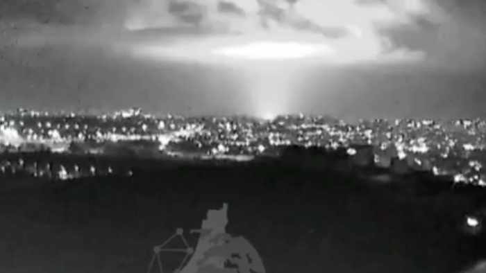 NextImg:Houthi Hypersonic Missile Renders Iron Dome Useless, Slams Into Tel Aviv Area