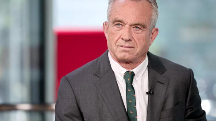 NextImg:'Philanthro-Capitalism' - RFK Jr. Questions Bill Gates' Motivations