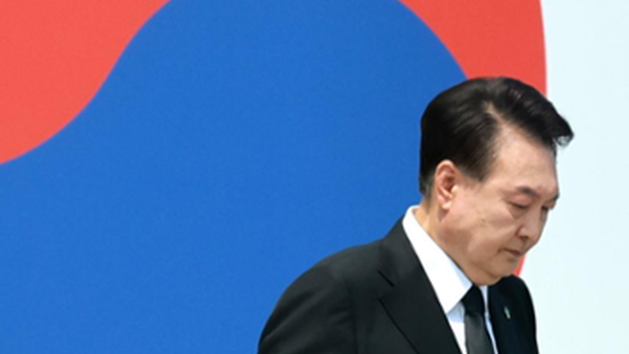 NextImg:South Korean President Skips Summons Amid Political Crisis, Faces Arrest Risk