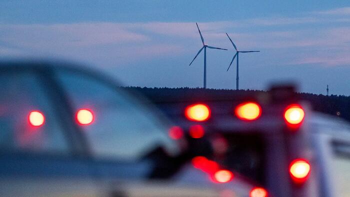 NextImg:Germany's Gas Use And Power Prices Jump Amid Weak Wind Generation