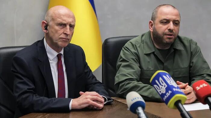 NextImg:British Defense Minister Says UK Forces Could Be Sent To Ukraine For Training