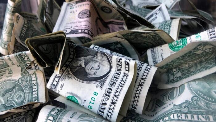 NextImg:If Cash Is King, Is The King Dying?