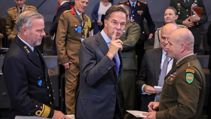 NextImg:Ukraine Vows To Reject Any Alternative To NATO Membership