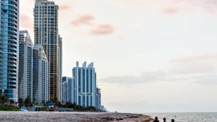 NextImg:Three Dozen Luxury Condos In South Florida Are Sinking, New Study Finds