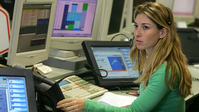 NextImg:Futures Rise As Yields Hit 1 Week High, China Stimulus Hopes FIzzle