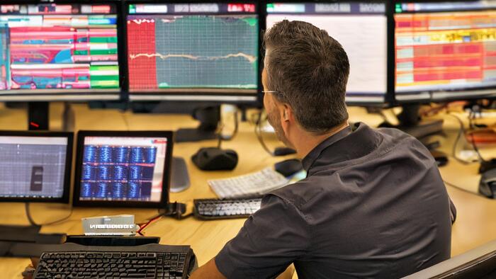 NextImg:Futures Flat With Many Markets Around The World Closed