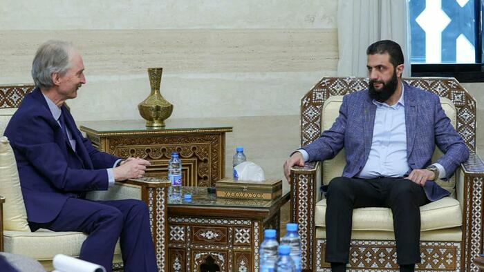 NextImg:Al-Qaeda Linked Julani Meets With British Diplomats, Discusses Removal From Terror List