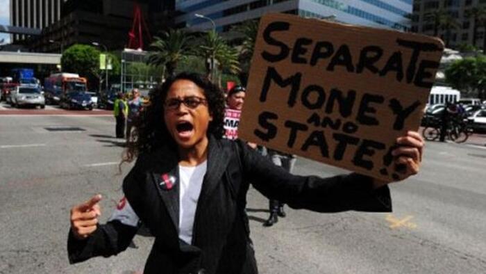 NextImg:Ron Paul: To Make America Great Again, Separate Money And State