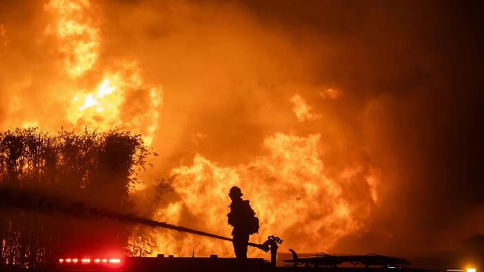 NextImg:Woke DEI + Green Nihilism = Dresden In California