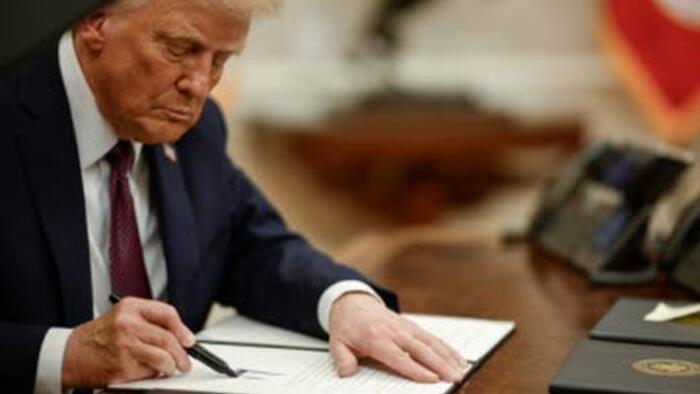 NextImg:Trump Is "Dangerous" & Racist To Keep Men Out Of Women's Prisons, Professor Says