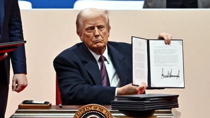 NextImg:Trump Suspends Foreign Assistance For 90 Days