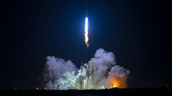 NextImg:Jeff Bezos Finally Got His New Big Rocket Up, But Misses Booster Landing