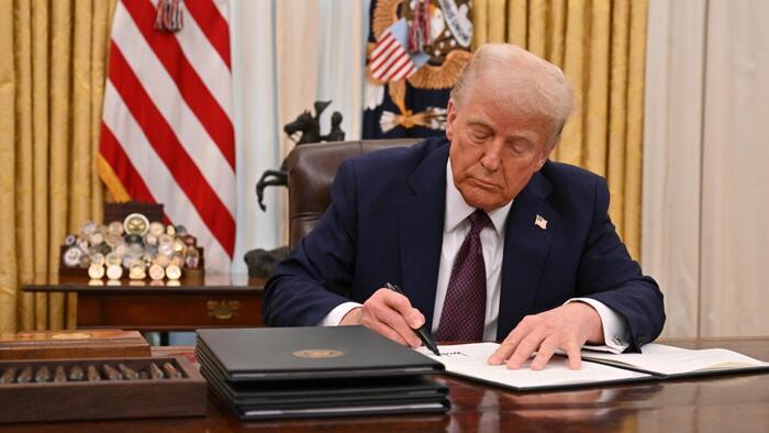 NextImg:Dollar Spikes After Trump Reiterates Threat To Tariff Canada, Mexico Over Fenatnyl