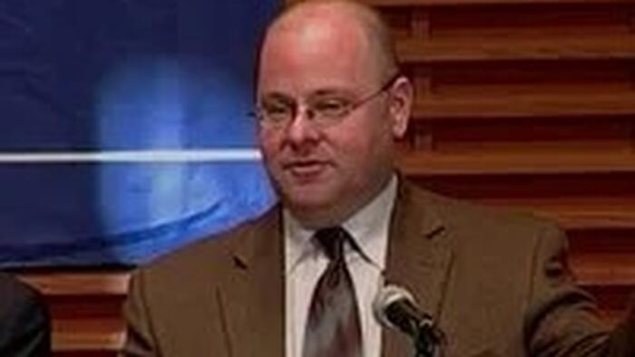 NextImg:"Neo-Nazi Madness": Stanford Law Professor Publicly Rebukes Zuckerberg And Drops Him As A Client