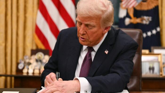 NextImg:ACLU Sues Trump Over Order Ending Birthright Citizenship