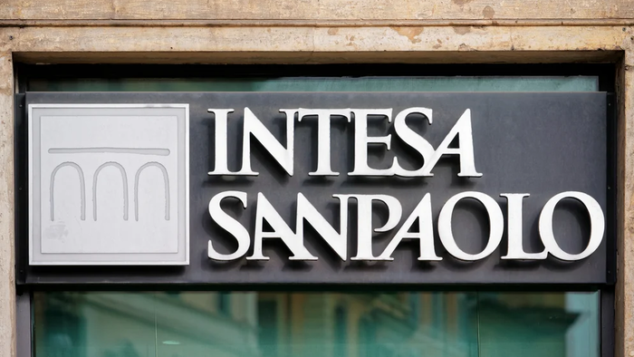NextImg:Italy's Largest Bank Makes Its First Bitcoin Purchase In $1 Million "Test"