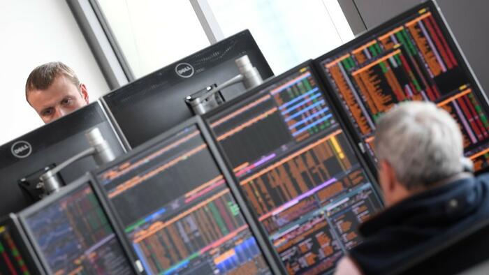 NextImg:Futures Rise On Dovish Powell Comments And Solid Tech Earnings; All Eyes Turn To Apple