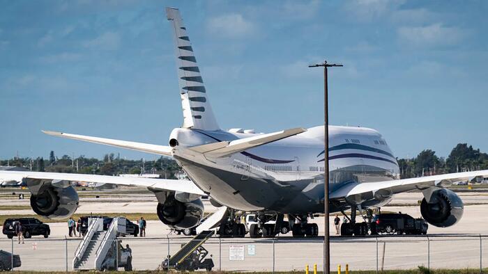 NextImg:Trump Views Boeing As "Lost Cause", Empowers Elon With "Drastic Options" To Ensure Faster Air Force 1 Delivery: Report