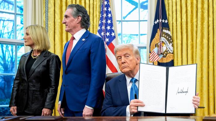 NextImg:Trump Says He'll Impose 25% Tariffs On Steel And Aluminum On Monday
