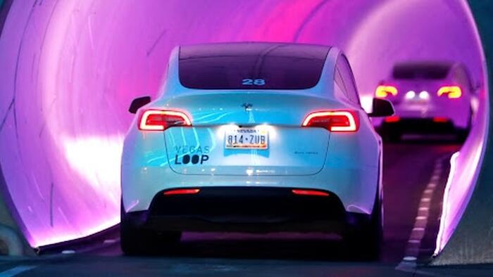NextImg:Safe From "Global Thermonuclear Warfare" - Musk Unveils Deal To Build Underground High-Speed Transportation System In Dubai