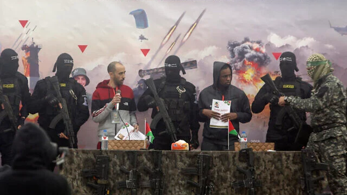 NextImg:Six Israelis & Nearly 500 Palestinians Freed In Final Phase 1 Ceasefire Exchange