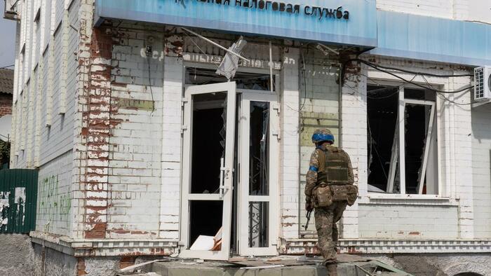 NextImg:Ukraine Launches New Offensive In Kursk, Marks 6 Months Of Holding Russian Territory