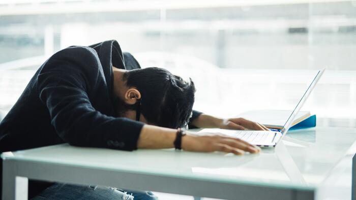 NextImg:Gen Z Faces A Difficult Labor Market Due To AI And Their Own Bad Habits