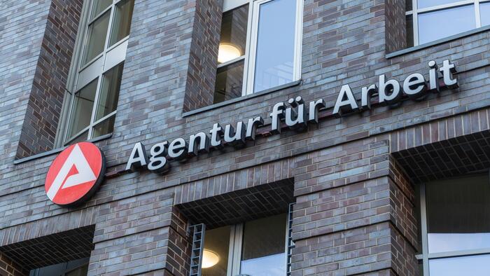 NextImg:Refugees Paid More Than Germans? Federal Body Demands Higher Than Statutory Pay For Foreigners