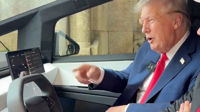 NextImg:Trump Will Buy "Brand New Tesla" In Show Of Support For Musk & DOGE