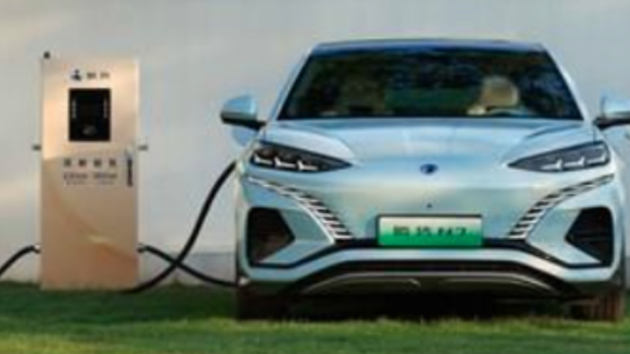 NextImg:Five Things To Know As BYD's 5-Minute EV Chargers Juice Up Next Week