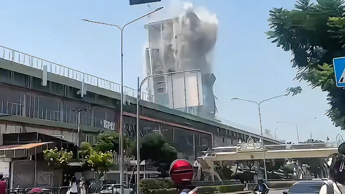 NextImg:Powerful 7.7 Quake Rocks Myanmar: Buildings Collapse, Dozens Dead