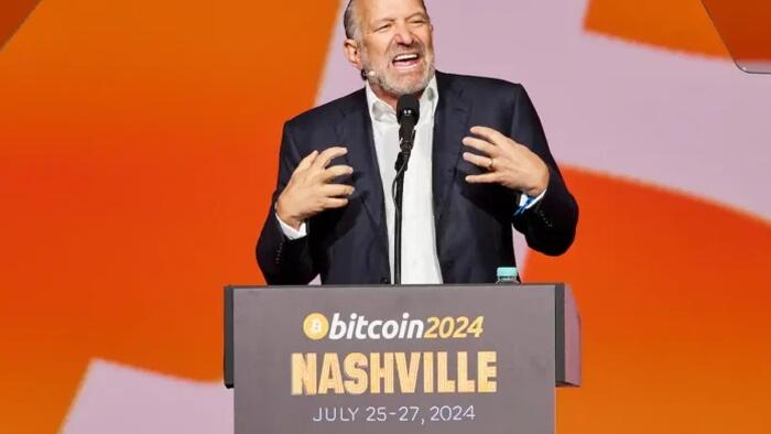 NextImg:Howard Lutnick Says President Trump To Unveil Bitcoin Reserve Strategy This Week