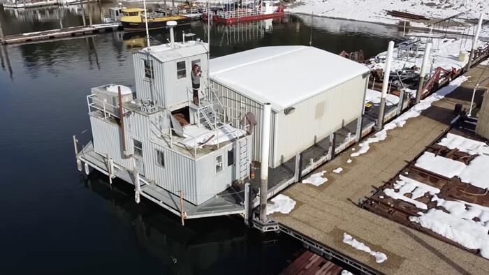 NextImg:Couple Acquires Top Secret 65 Year Old Abandoned U.S. Navy Barge Stocked With "Mysterious" Computers