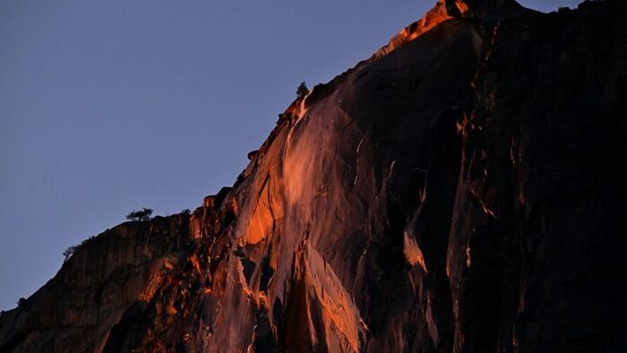 NextImg:Yosemite Employees Hang US Flag Upside Down In Budget Cut Backlash