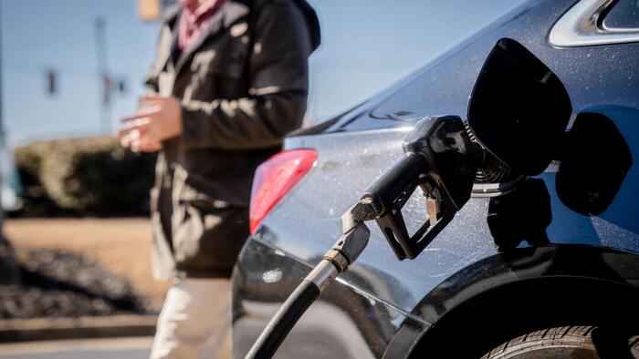 NextImg:WTI Flat As Crude Stocks Keep Rising; Pump-Prices Tumble For 4th Straight Week