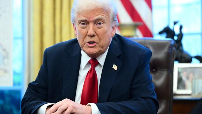 NextImg:Trump Says Call With Carney "Extremely Productive", Says They Will Meet After Election