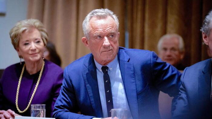 NextImg:RFK Jr. Warns Against Vaccinating Chickens For Bird Flu