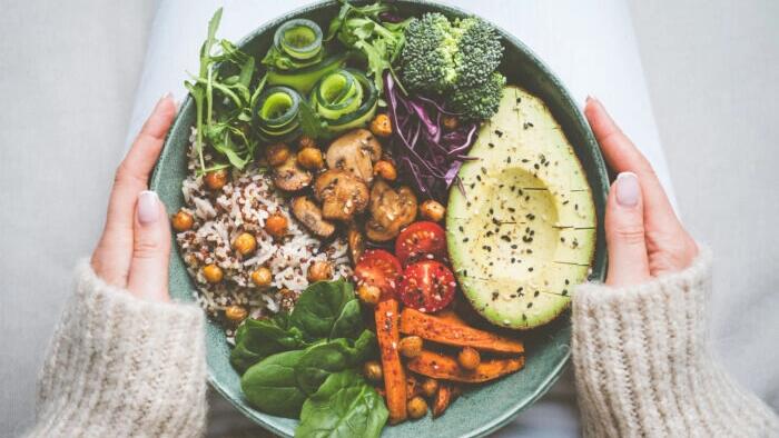 NextImg:Researchers Identify Diets In Mid-Life Linked To Healthy Aging